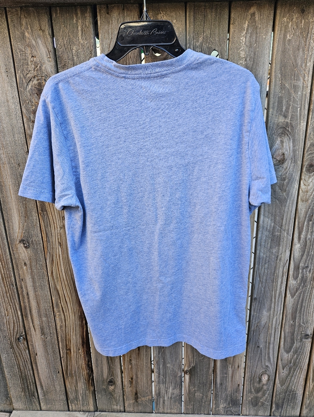 Orvis Light Blue Short Sleeve Graphic Tee with Red Accent Men's Size M - Picture 10 of 14